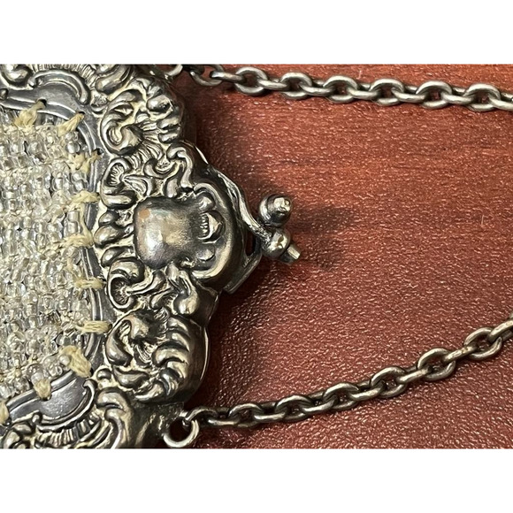 Antique German Silver Beaded Chatelain Coin Purse Repousse - Picture 4 of 5